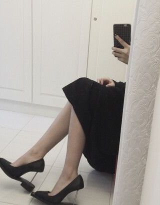 【热文】《想当咸鱼却意外爆红了》叶云华顾遥清