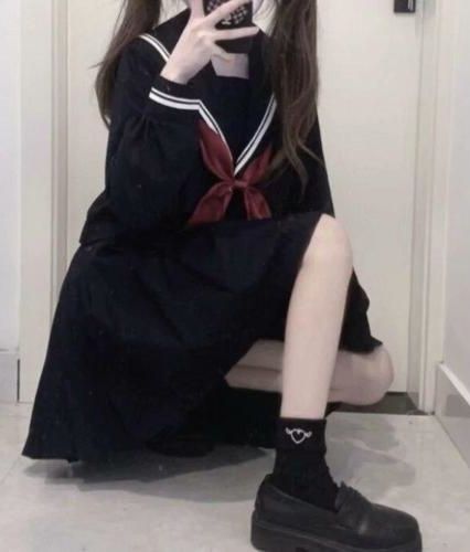 [1v1完结]《私教艹女学生（现代_高H）》作者：海岸村椮